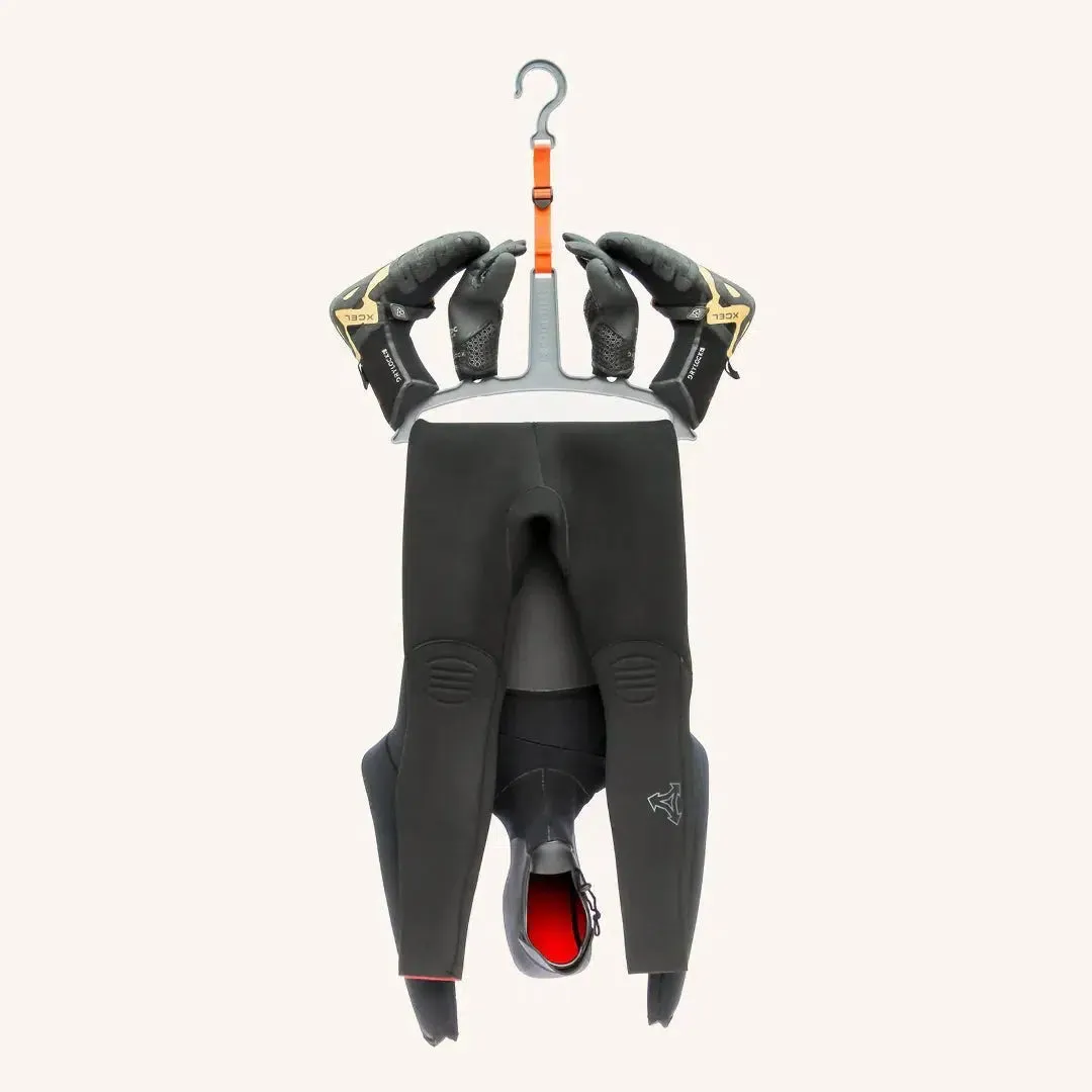 C-Monsta Westsuit Hanger - Recycled Plastic