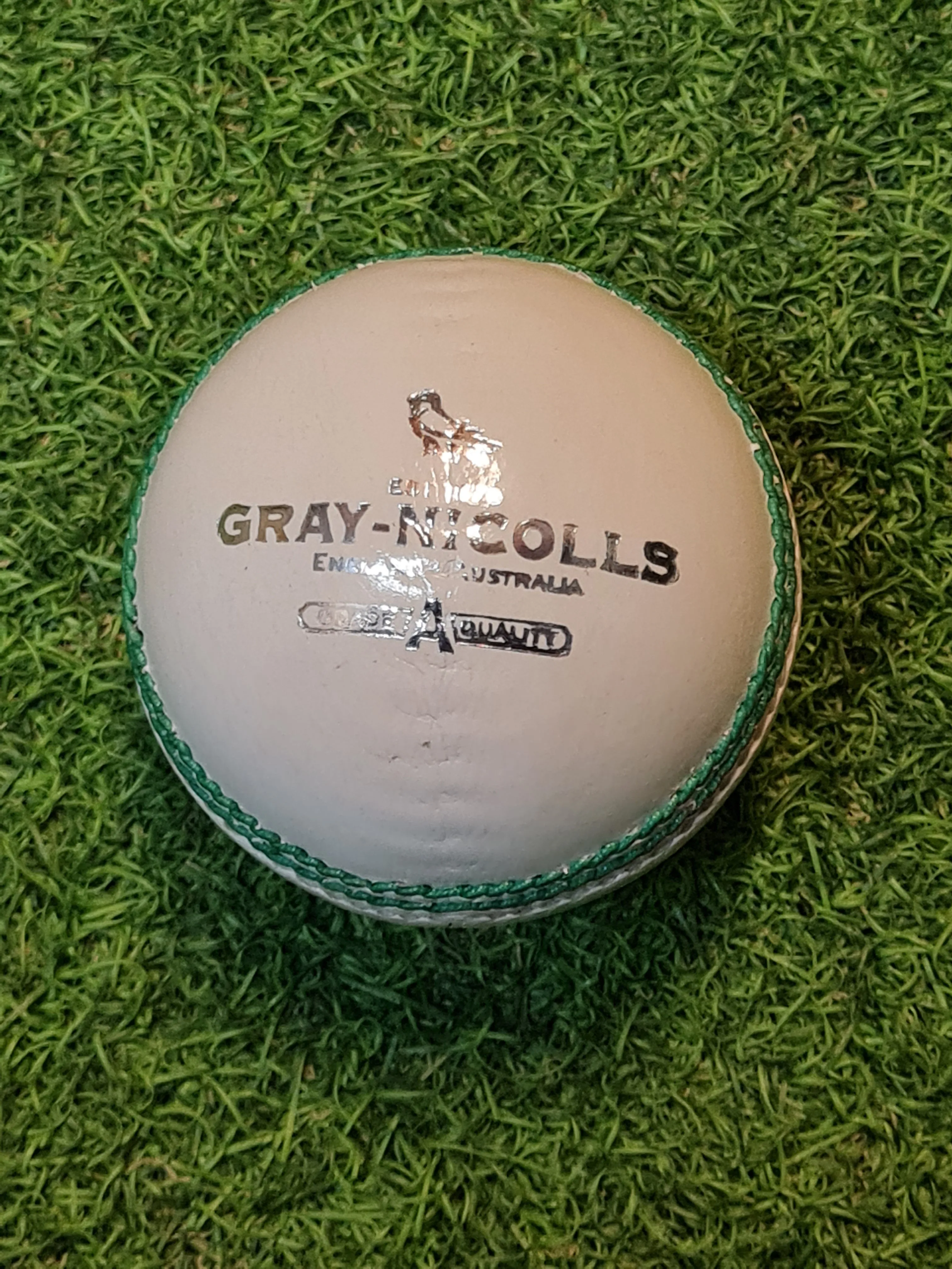 Gray Nicolls Crown 5 Star White 156g Cricket Ball